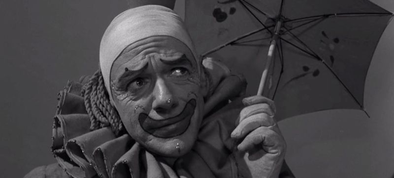 Illustration for article titled How to Watch Every Episode From Syfy's Twilight Zone New Years' Marathon